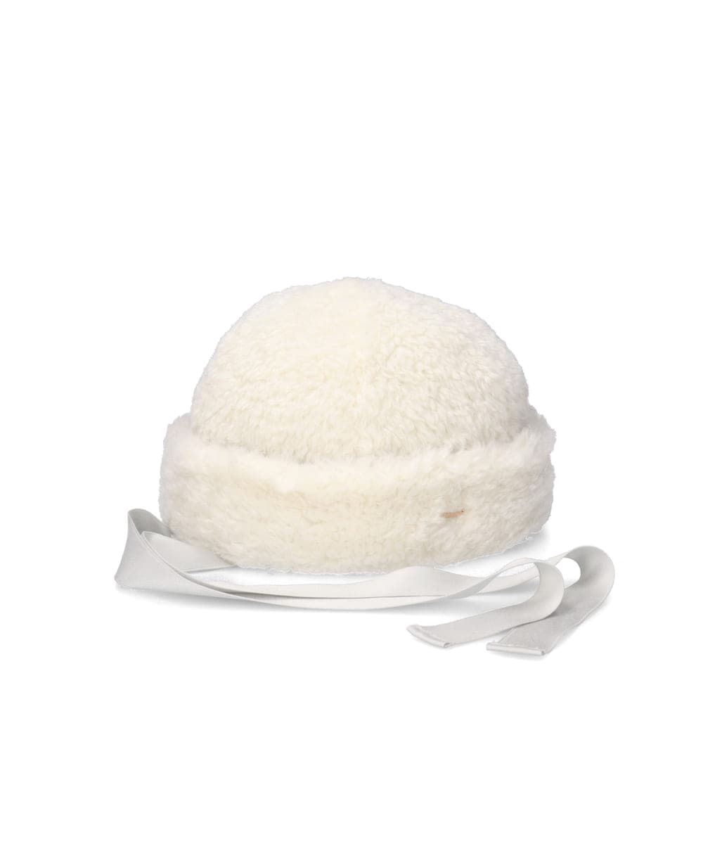 MILKY WHITE